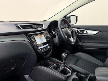 Used Nissan Qashqai 2018 for sale - 78492859: Photo