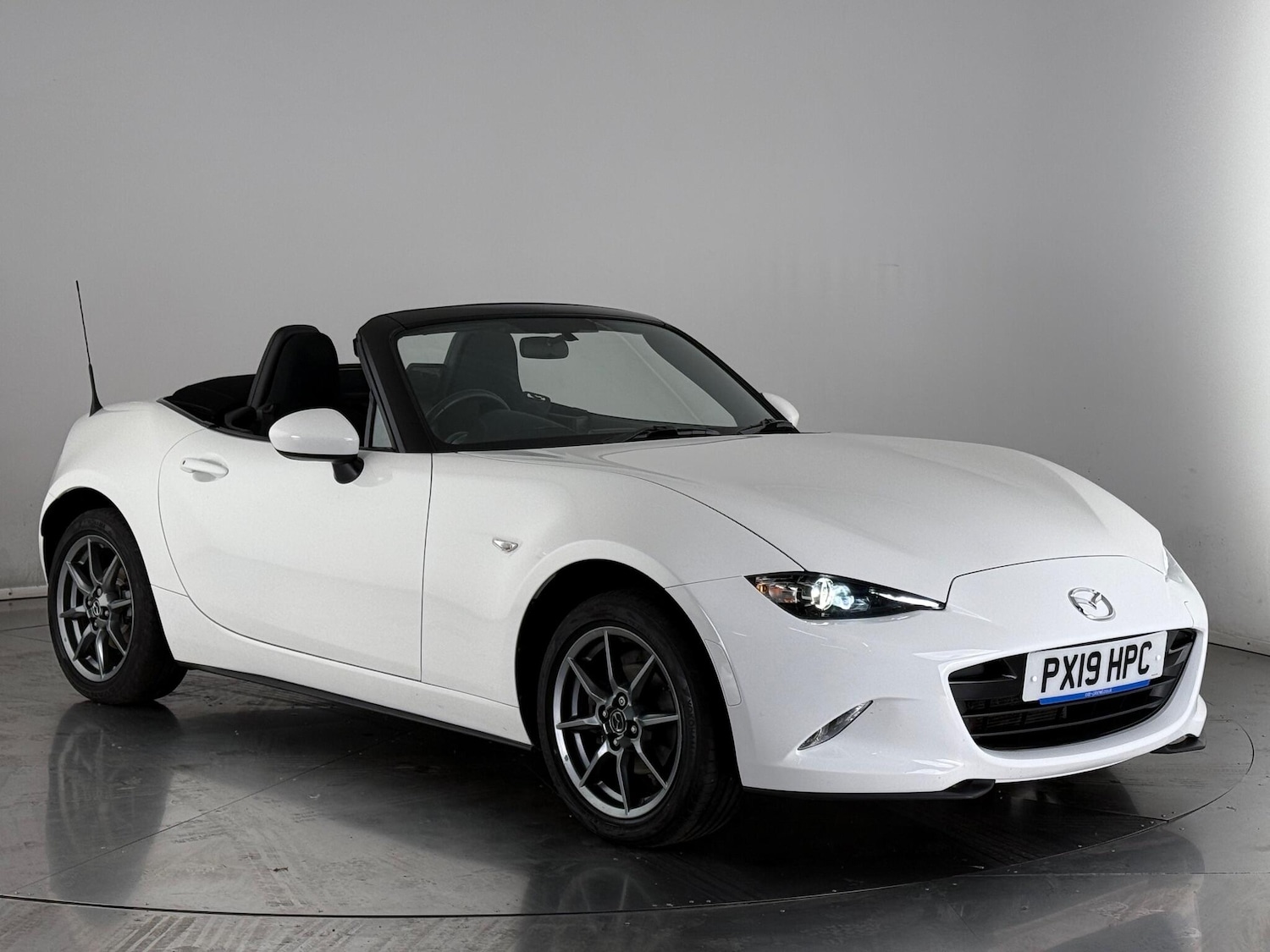 Used Mazda MX-5 2019 for sale - 76468311: Photo 1