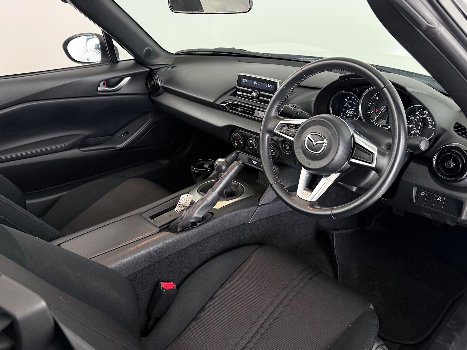 Used Mazda MX-5 2019 for sale - 76468311: Photo 15