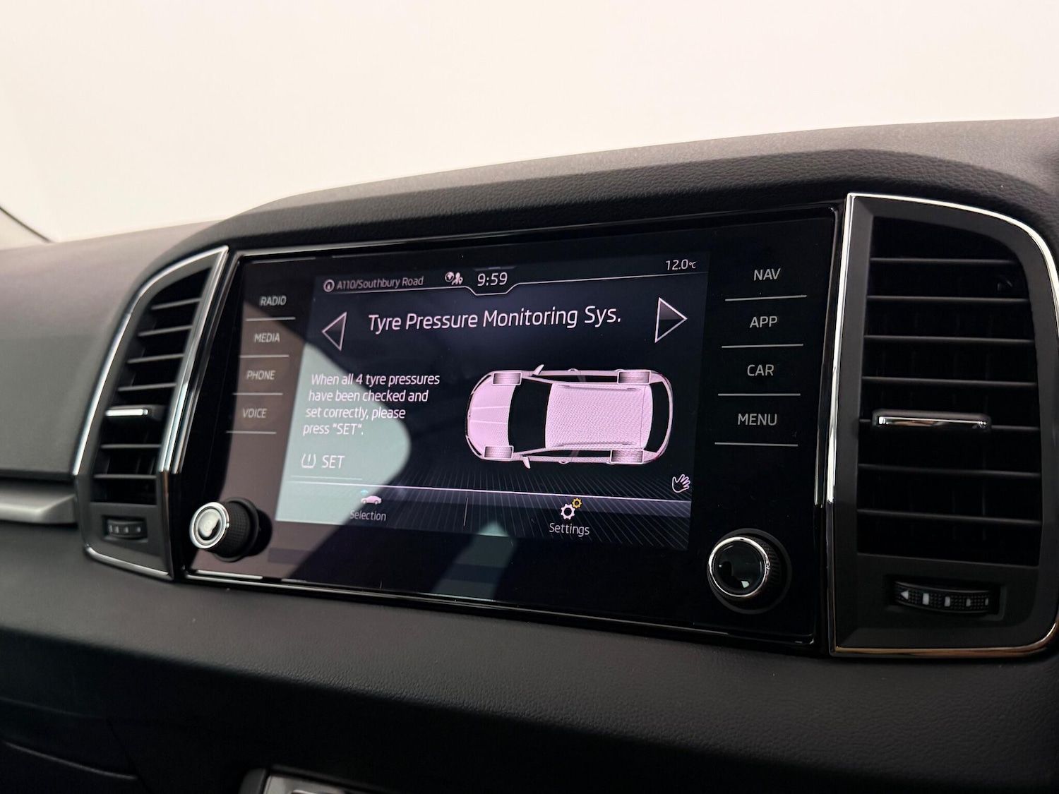 Used Skoda Karoq 2021 for sale - 77217543: Photo 25