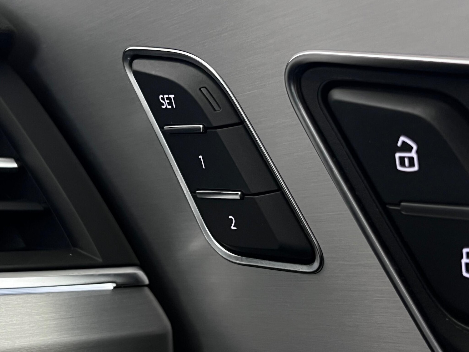 Used Audi SQ7 2016 for sale - 77246867: Photo 19