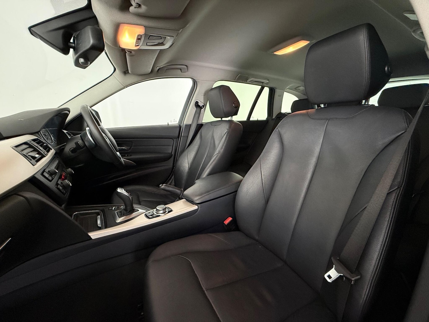 Used BMW 3 Series 2015 for sale - 77221935: Photo 11