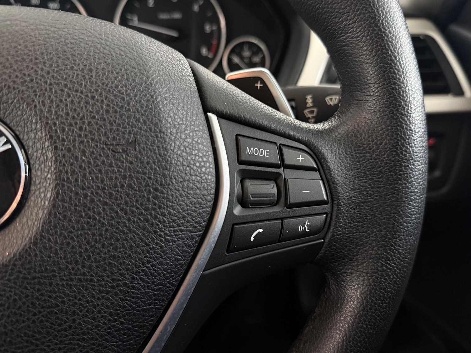 Used BMW 3 Series 2015 for sale - 77221935: Photo 17