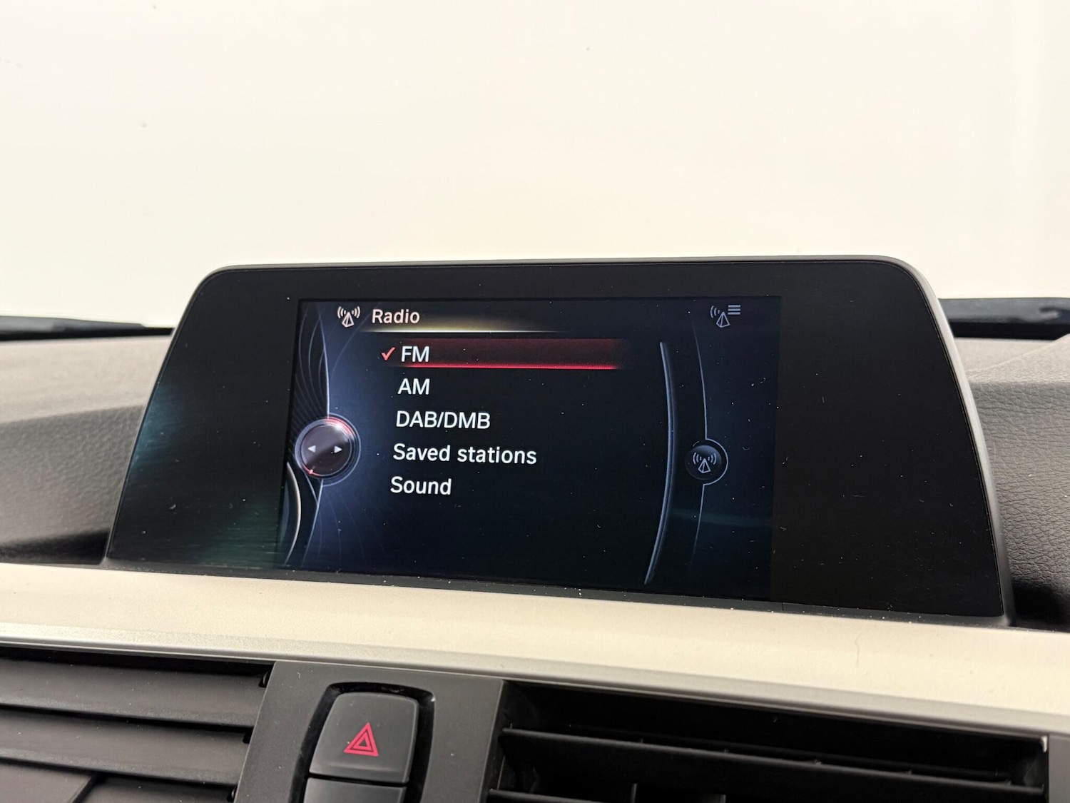 Used BMW 3 Series 2015 for sale - 77221935: Photo 24