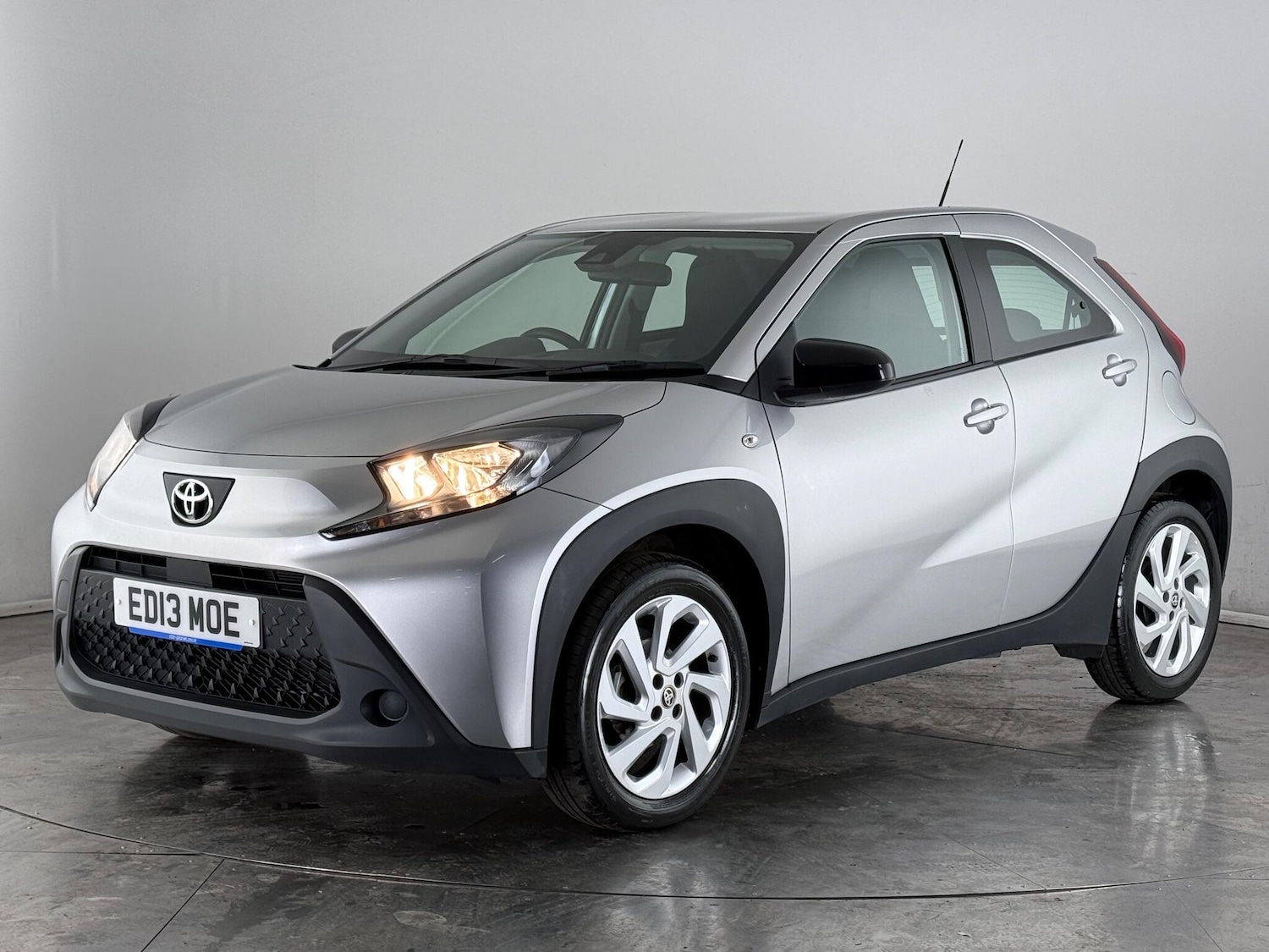 Used Toyota Aygo X 2023 for sale - 77222707: Photo 2