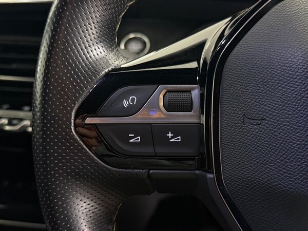 Used Peugeot 208 2021 for sale - 75347517: Photo 17