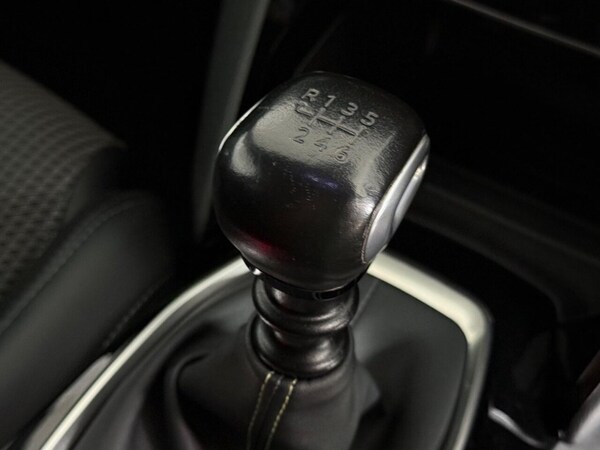 Used Peugeot 208 2021 for sale - 75347517: Photo 32