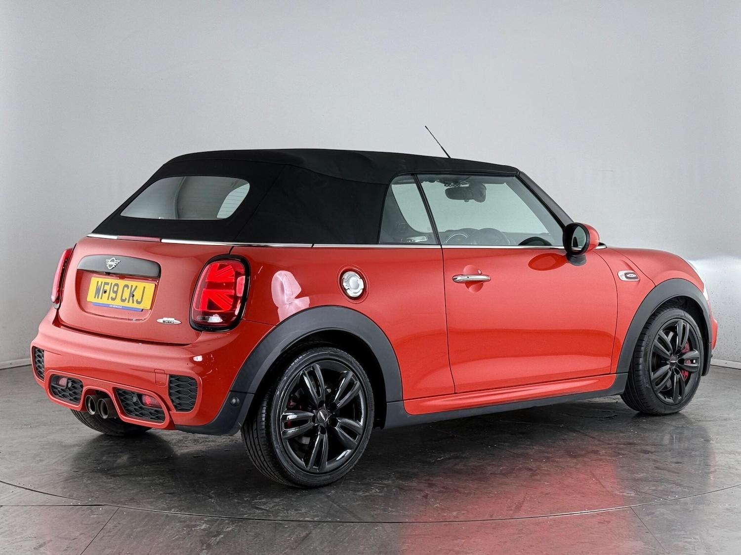 Used MINI Convertible 2019 for sale - 77180836: Photo 12