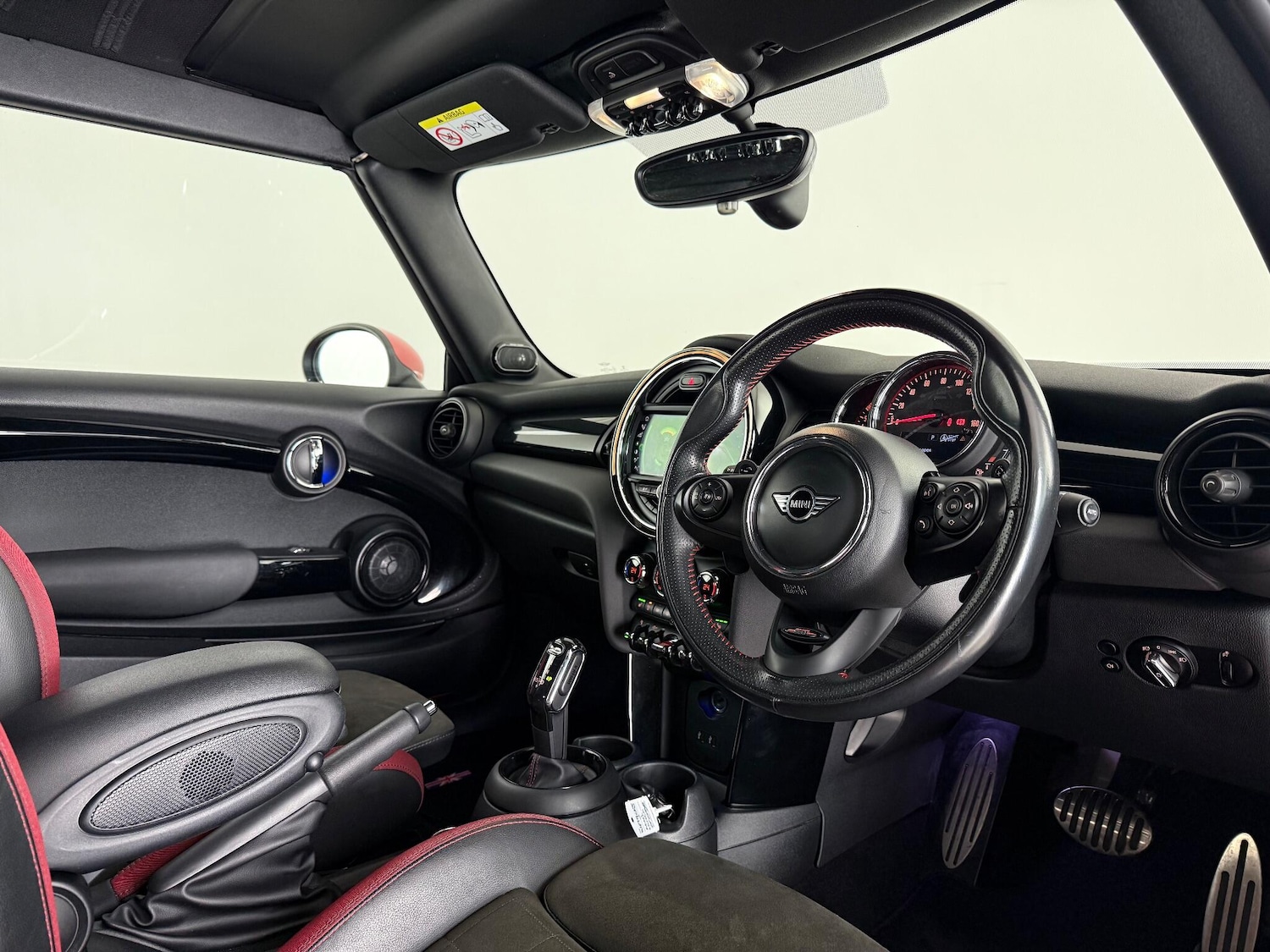 Used MINI Convertible 2019 for sale - 77180836: Photo 17