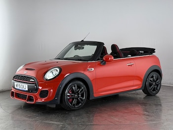 Used MINI Convertible 2019 for sale - 77180836: Photo