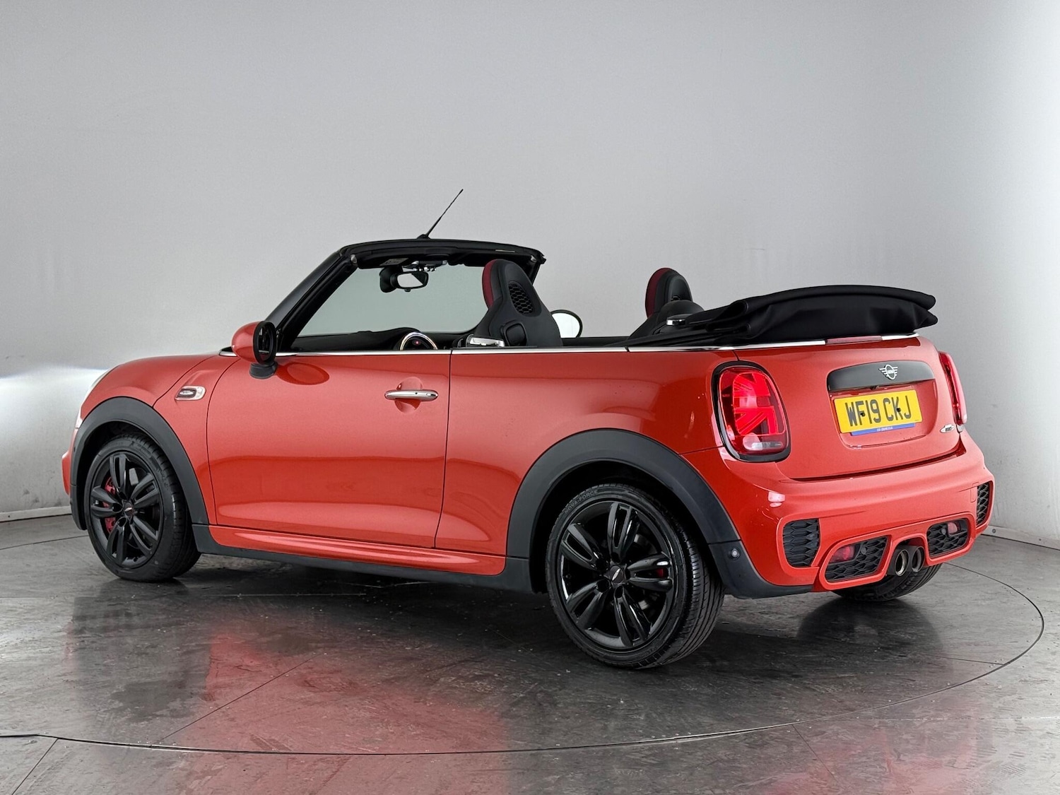 Used MINI Convertible 2019 for sale - 77180836: Photo 4