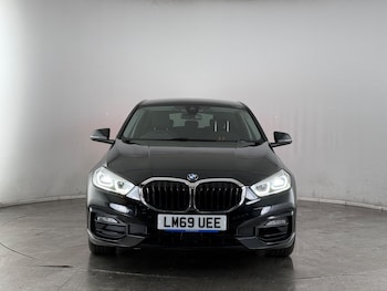 Used BMW 1 Series 2019 for sale - 77345790: Photo