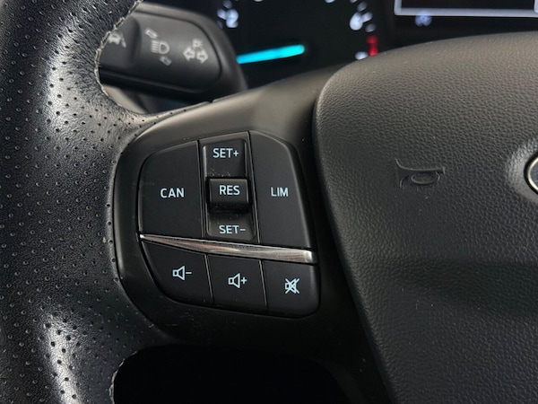 Used Ford Fiesta 2018 for sale - 76203155: Photo 24