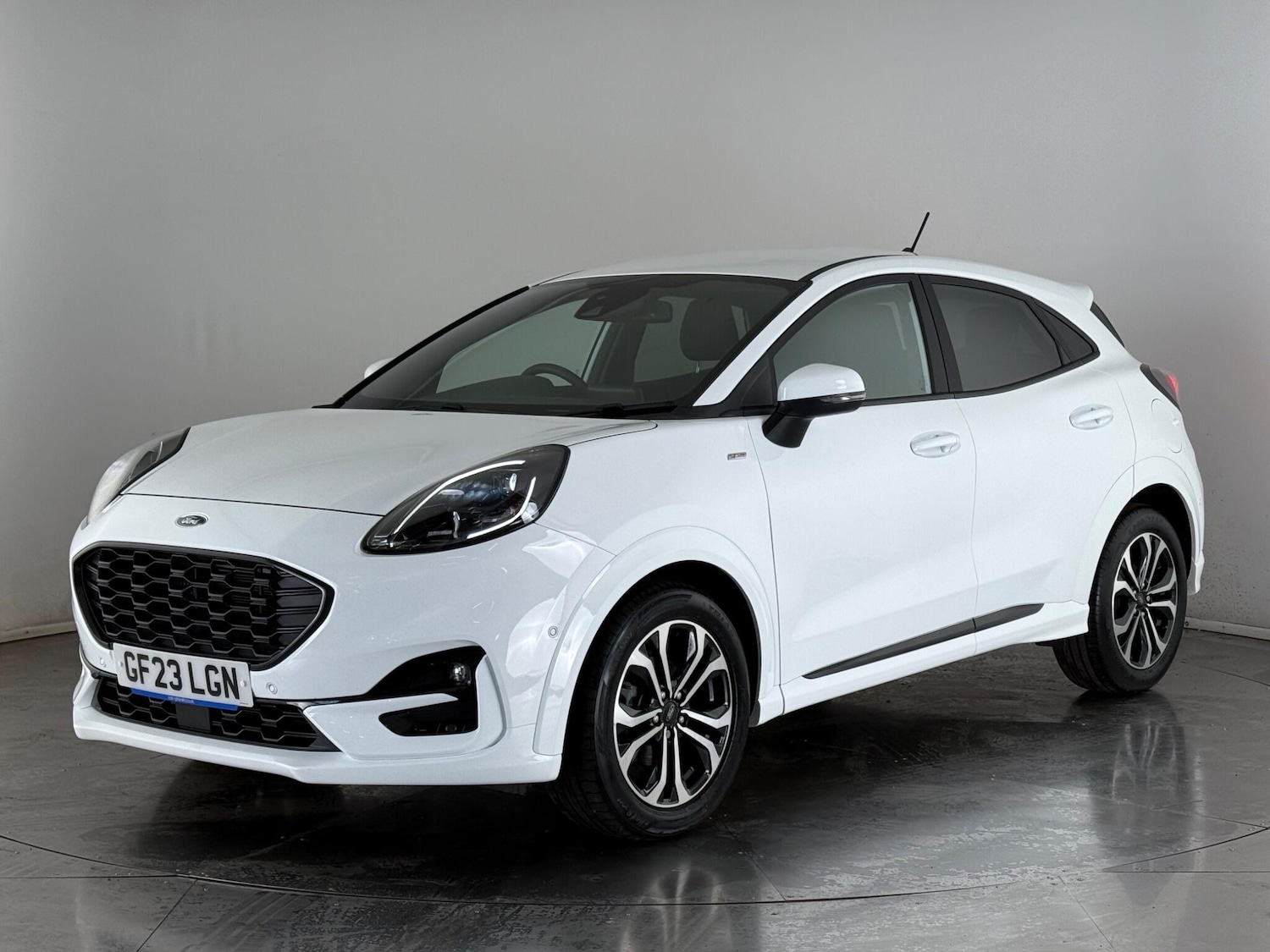 Used Ford Puma 2023 for sale - 77216537: Photo 2