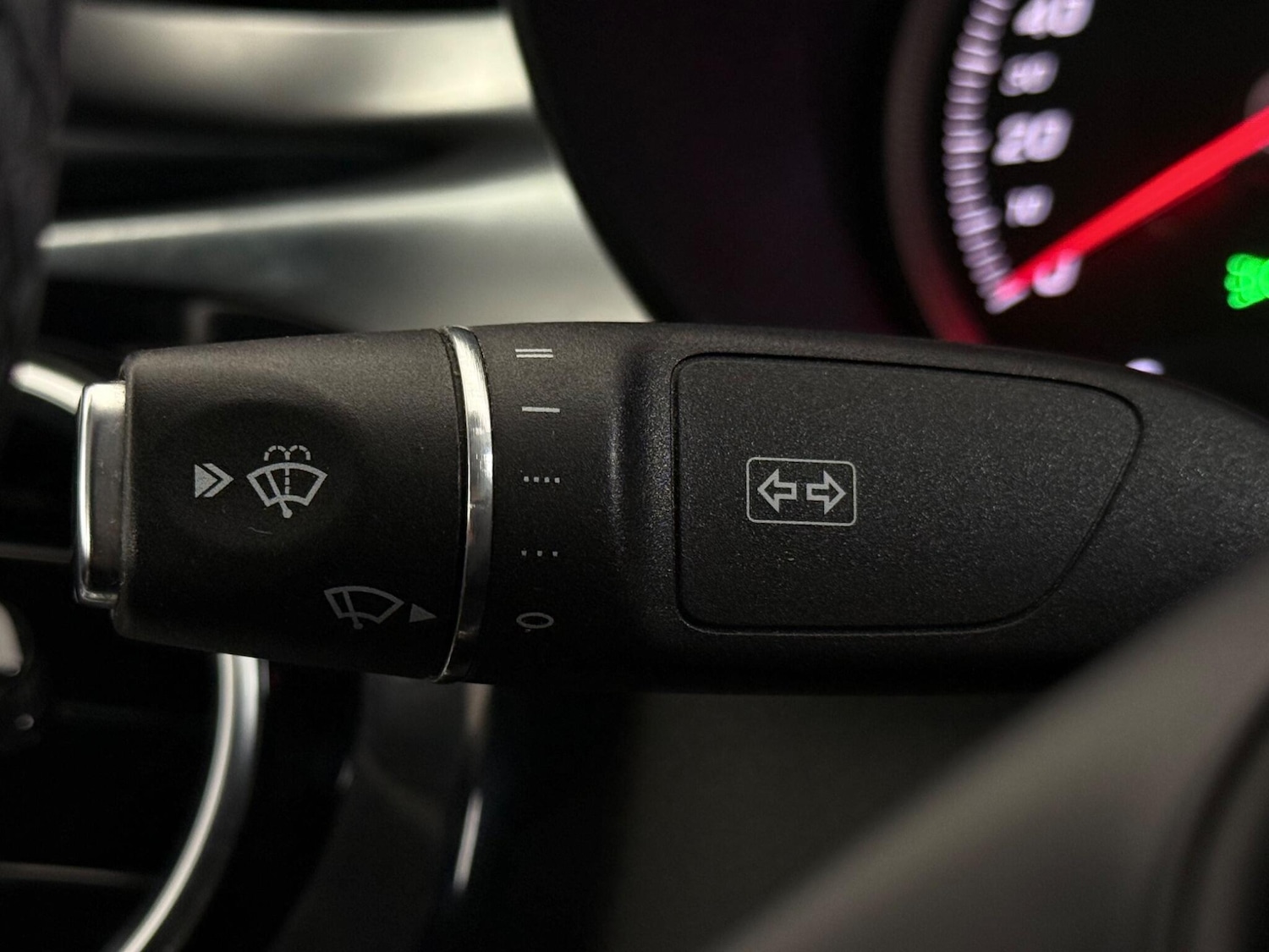 Used Mercedes-Benz C Class 2016 for sale - 77998136: Photo 19