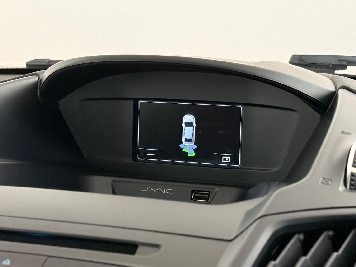 Used Ford Kuga 2018 for sale - 76468684: Photo 34