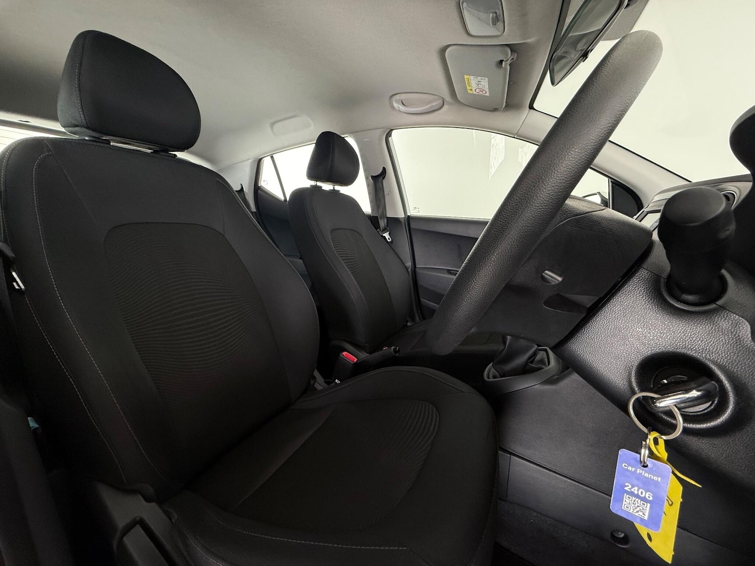 Used Hyundai i10 2018 for sale - 77260628: Photo 12