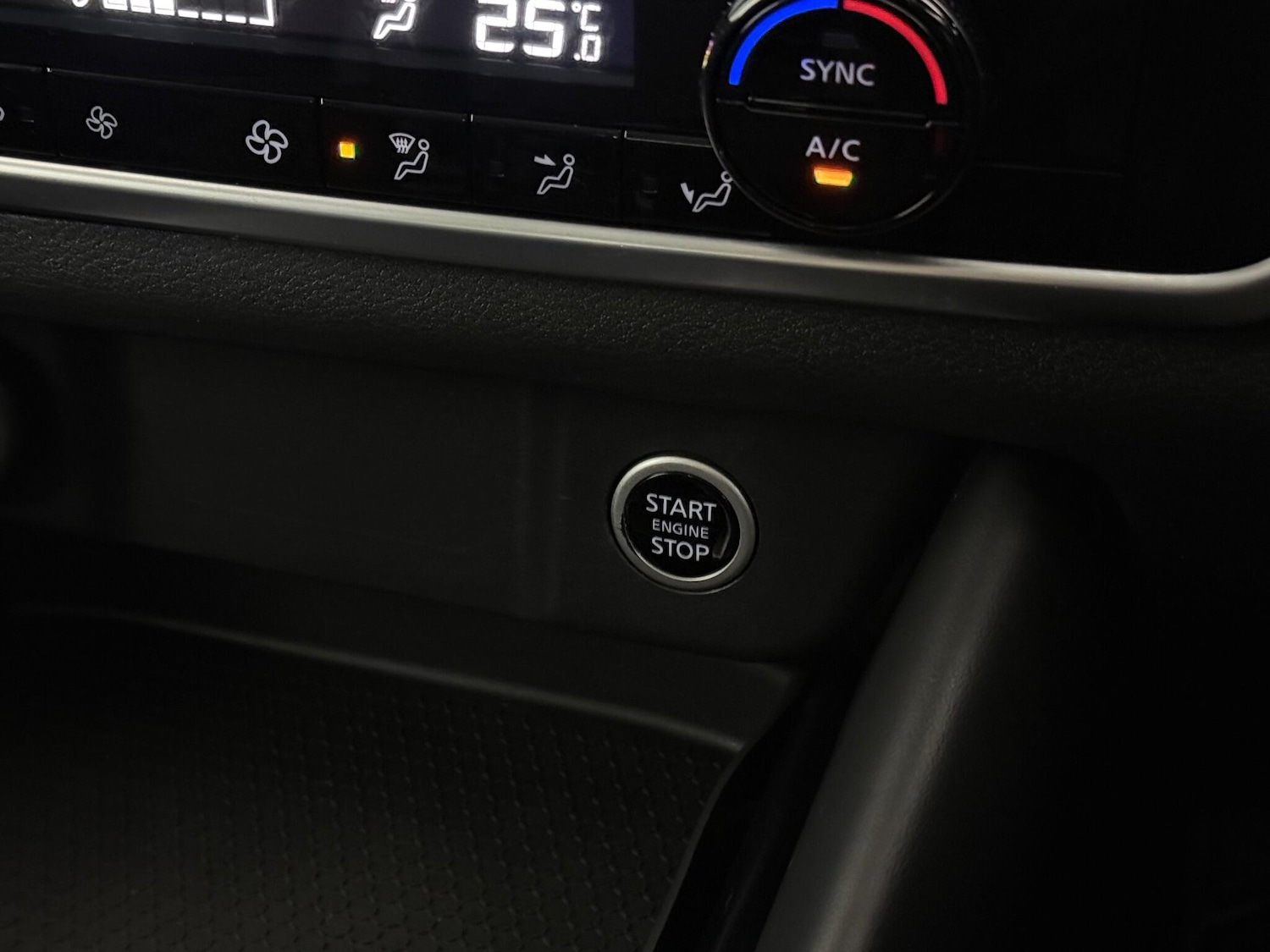 Used Nissan Qashqai 2022 for sale - 77221754: Photo 30