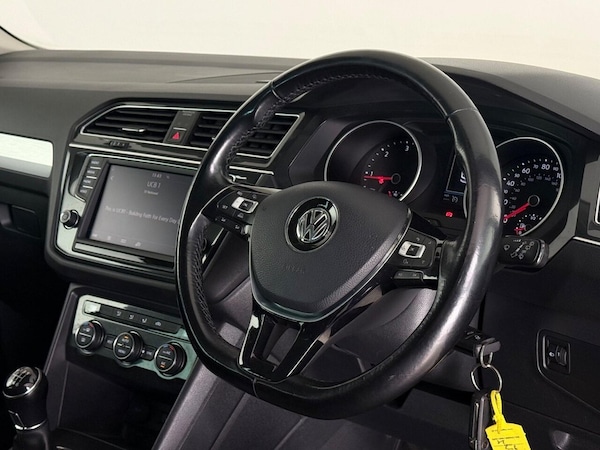 Used Volkswagen Tiguan 2017 for sale - 76190785: Photo 14