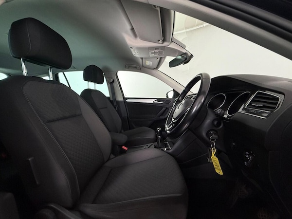 Used Volkswagen Tiguan 2017 for sale - 76190785: Photo 15