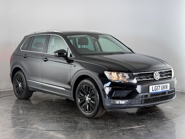 Used Volkswagen Tiguan 2017 for sale - 76190785: Photo 1
