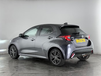 Used Toyota Yaris 2021 for sale - 77684497: Photo