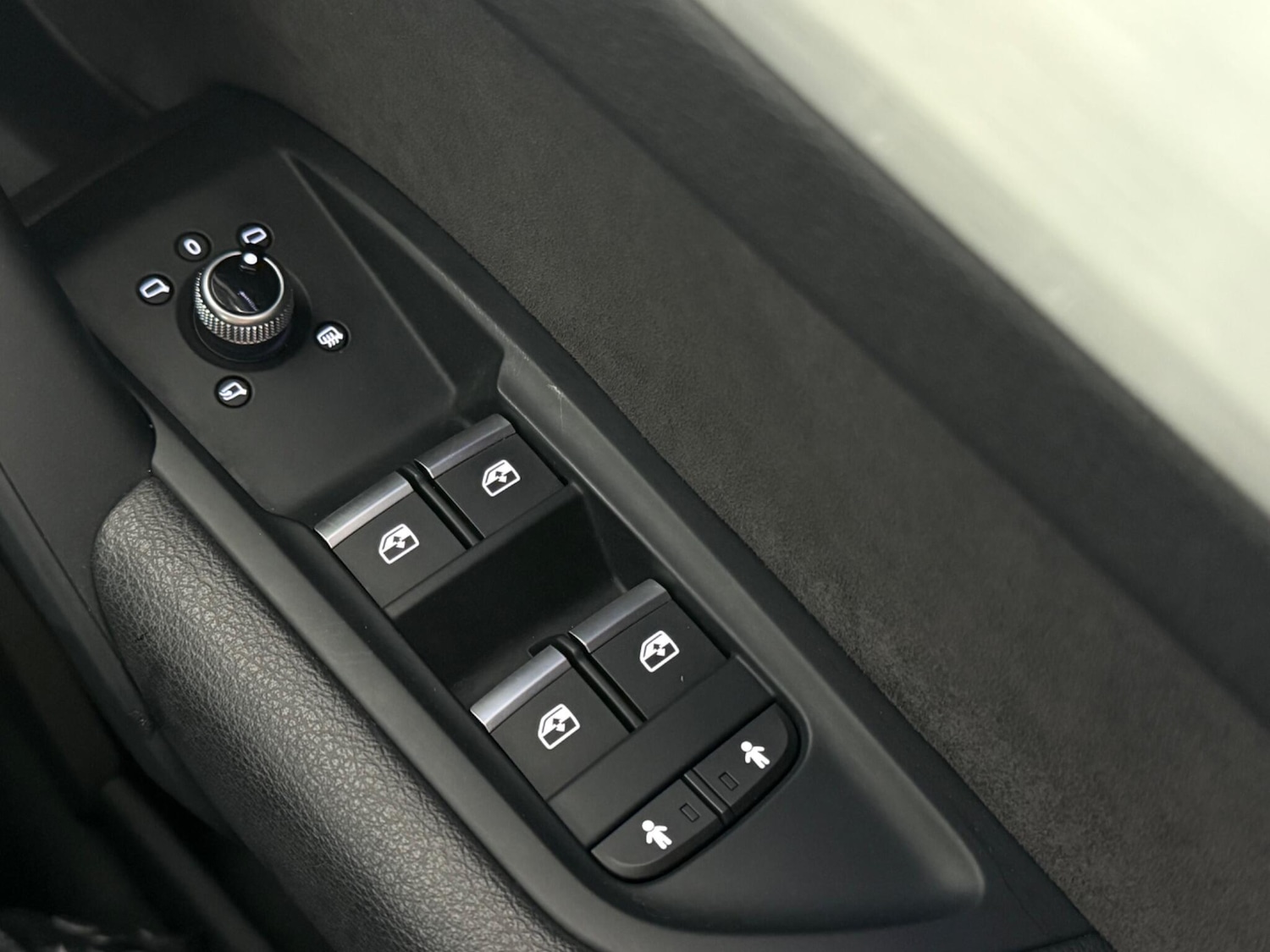 Used Audi Q5 2017 for sale - 76468212: Photo 21