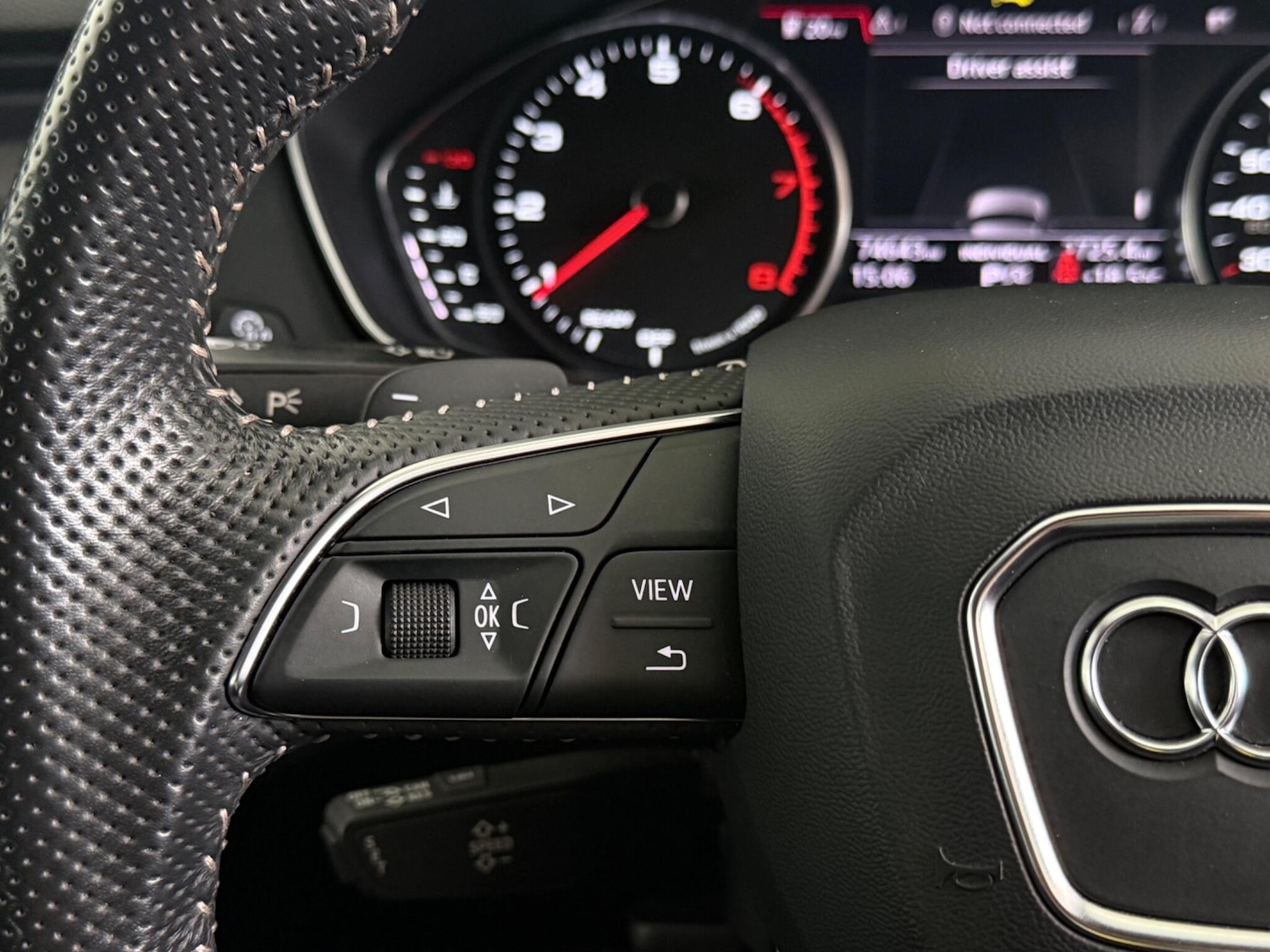 Used Audi Q5 2017 for sale - 76468212: Photo 25