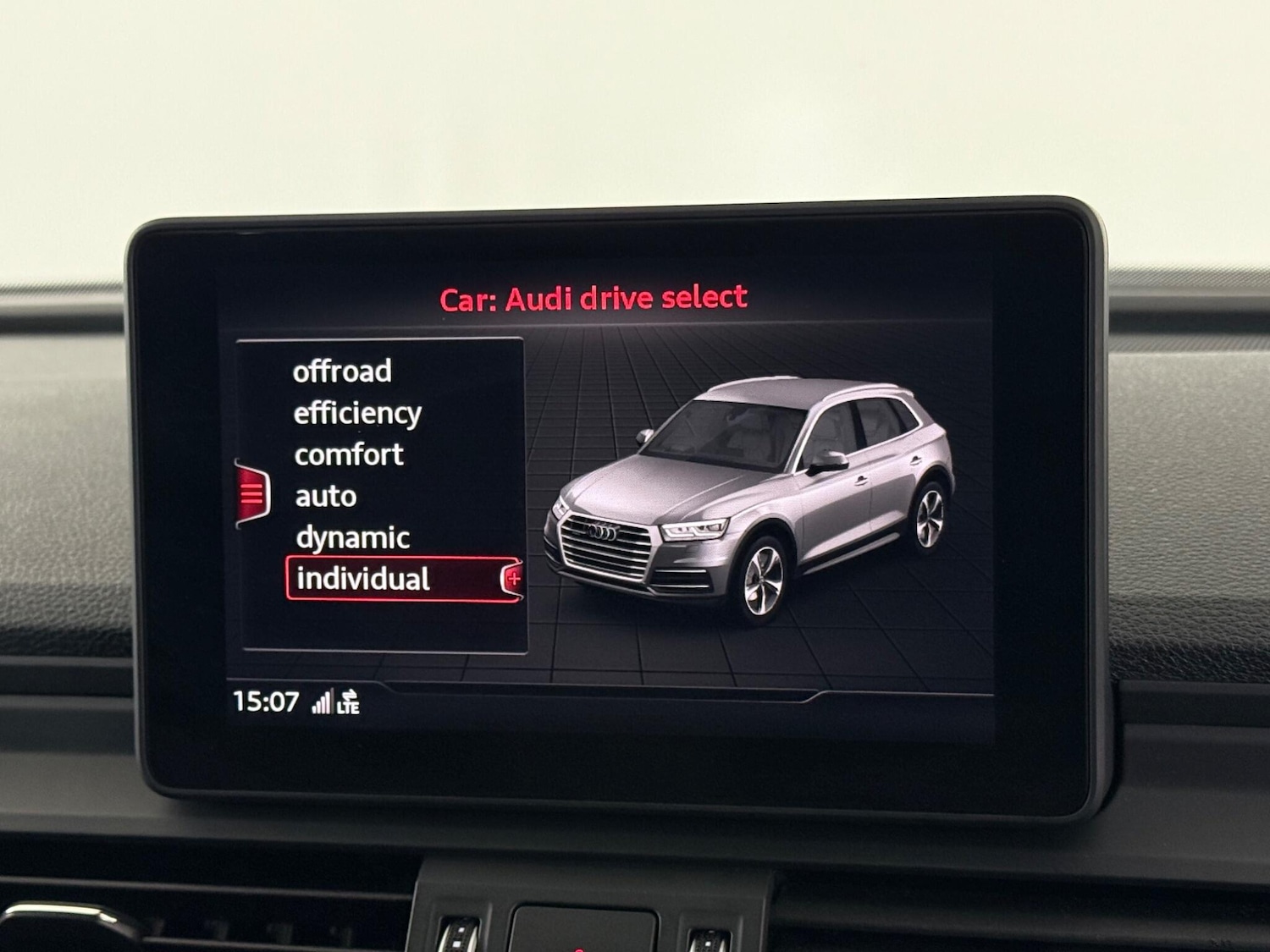 Used Audi Q5 2017 for sale - 76468212: Photo 35