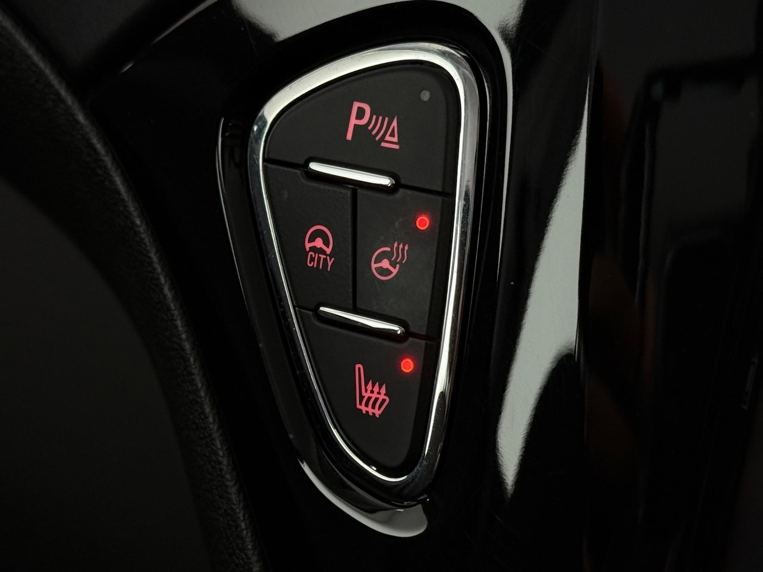 Used Vauxhall Corsa 2017 for sale - 77181215: Photo 24