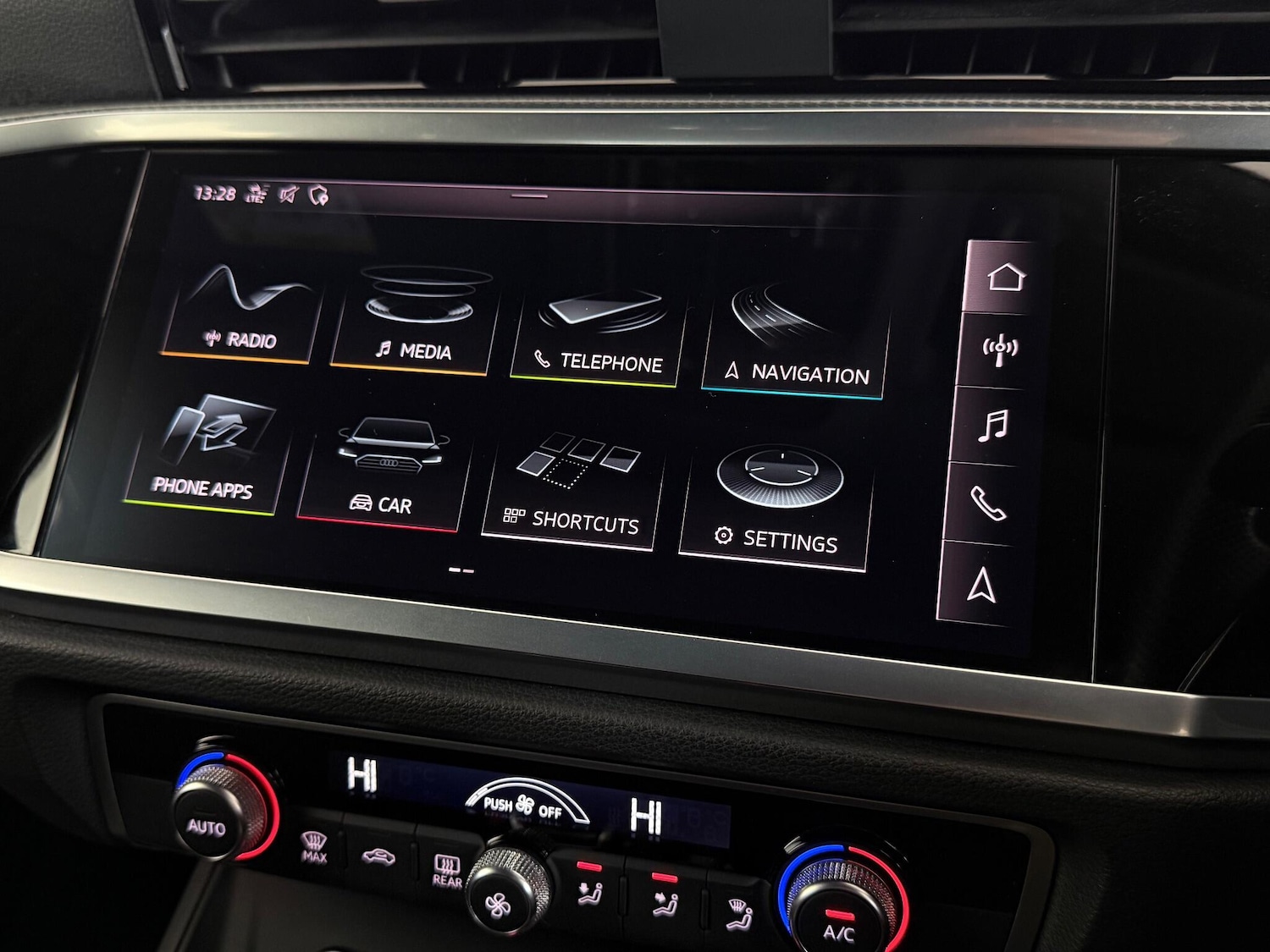 Used Audi Q3 2019 for sale - 77246799: Photo 28