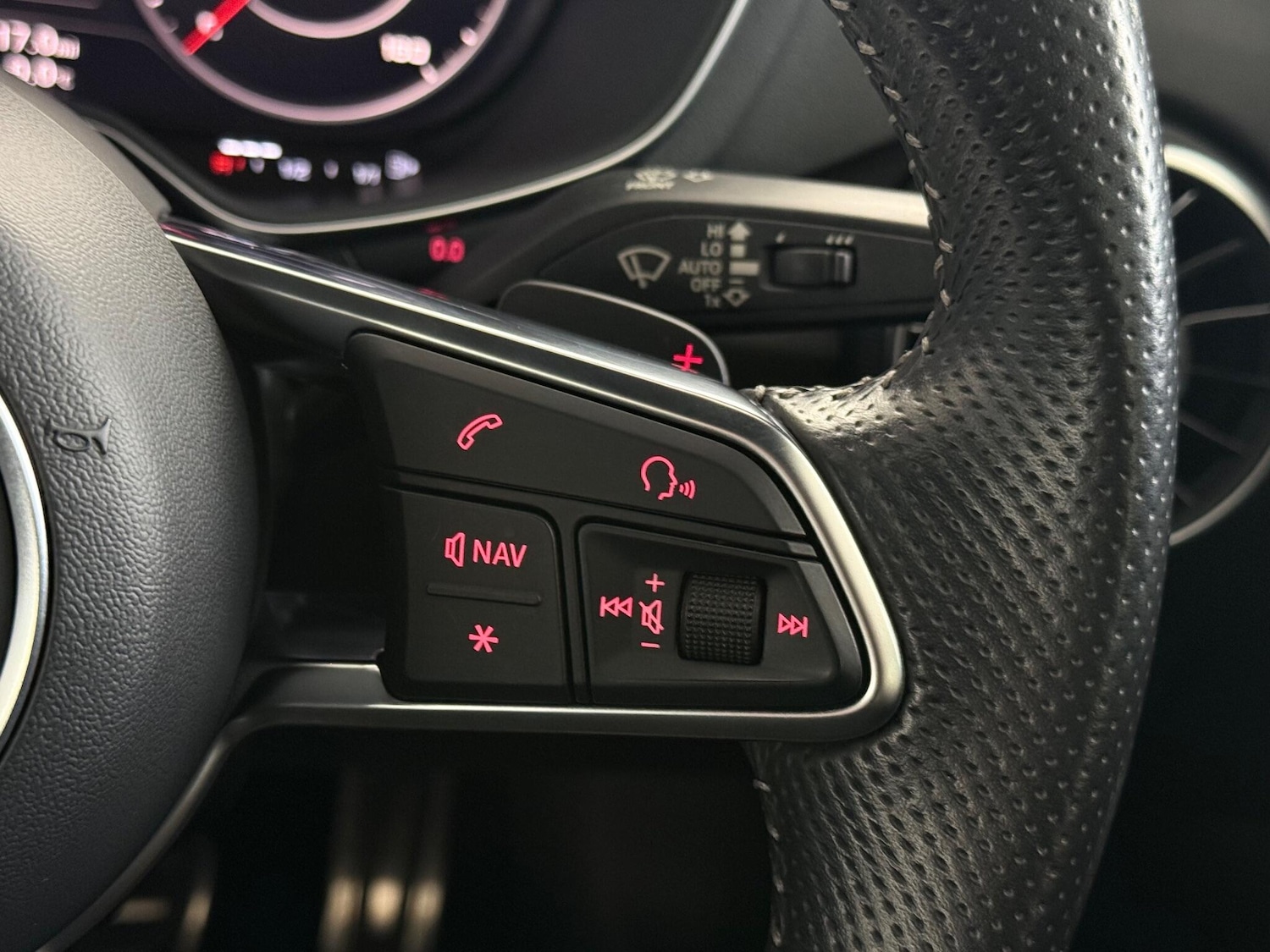 Used Audi TT 2021 for sale - 77181023: Photo 18