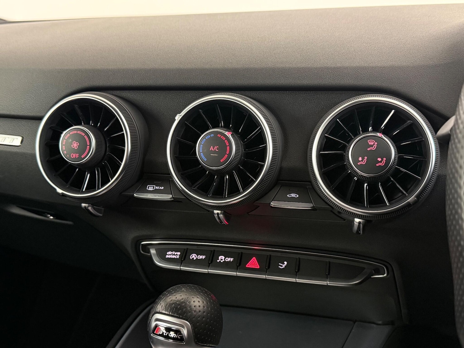 Used Audi TT 2021 for sale - 77181023: Photo 28