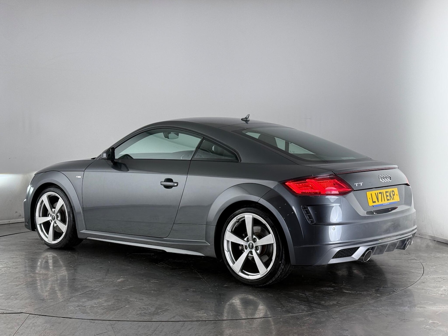 Used Audi TT 2021 for sale - 77181023: Photo 3