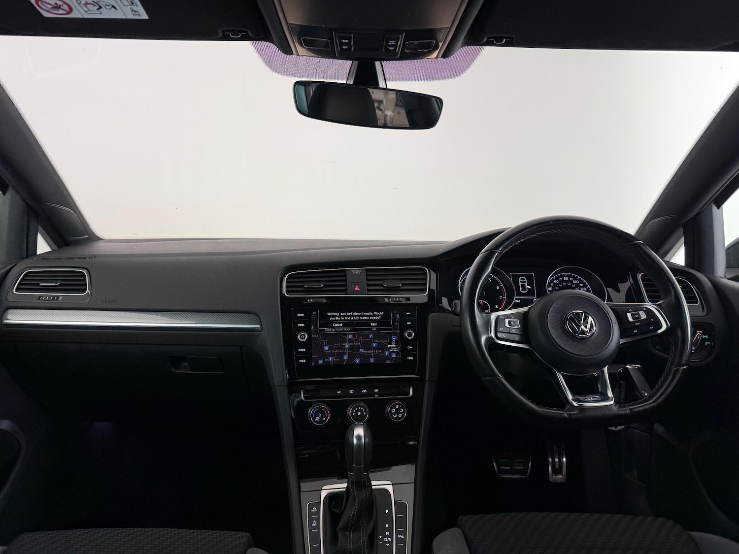 Used Volkswagen Golf 2019 for sale - 77246788: Photo 17