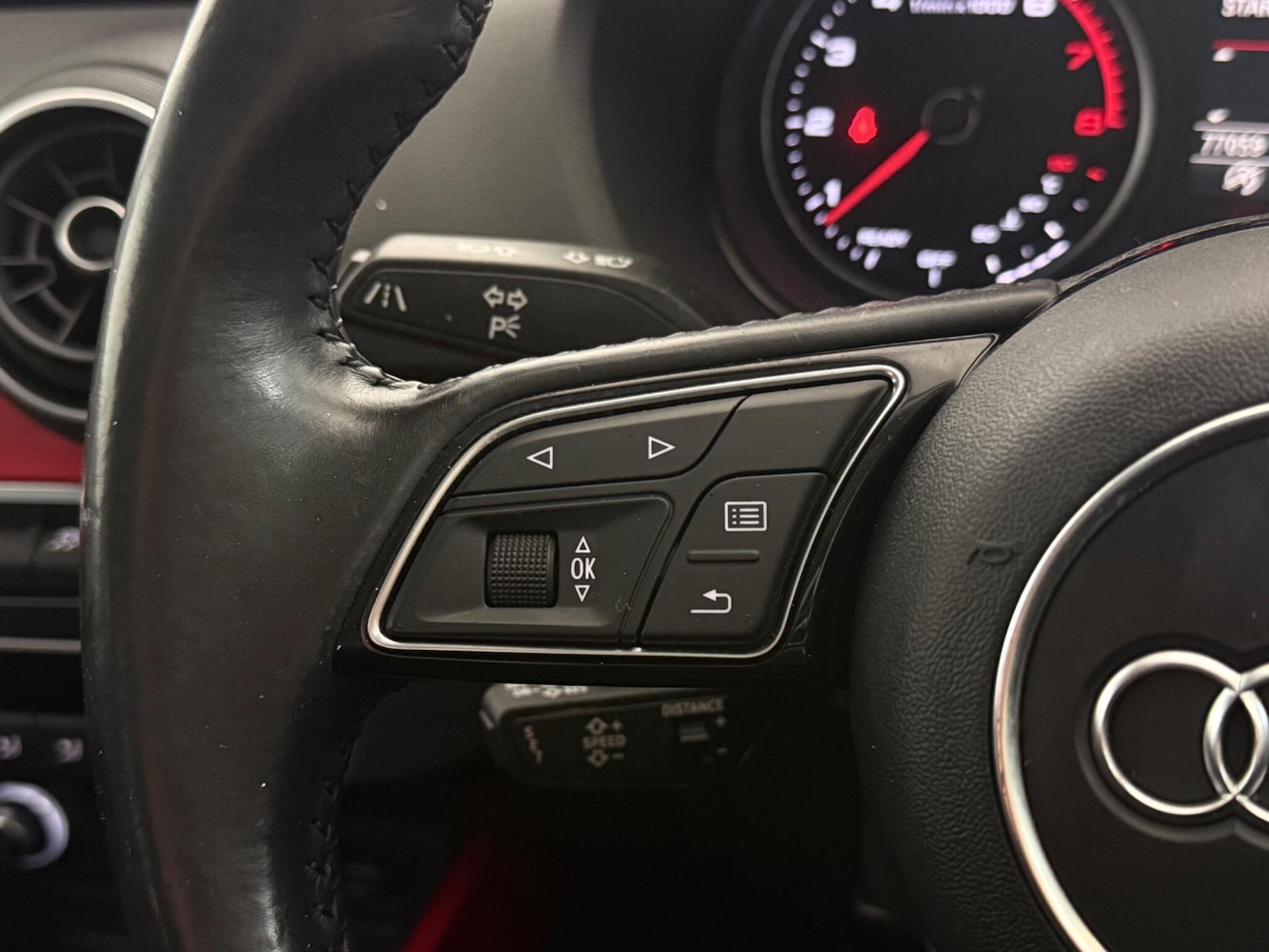 Used Audi Q2 2017 for sale - 77550811: Photo 17