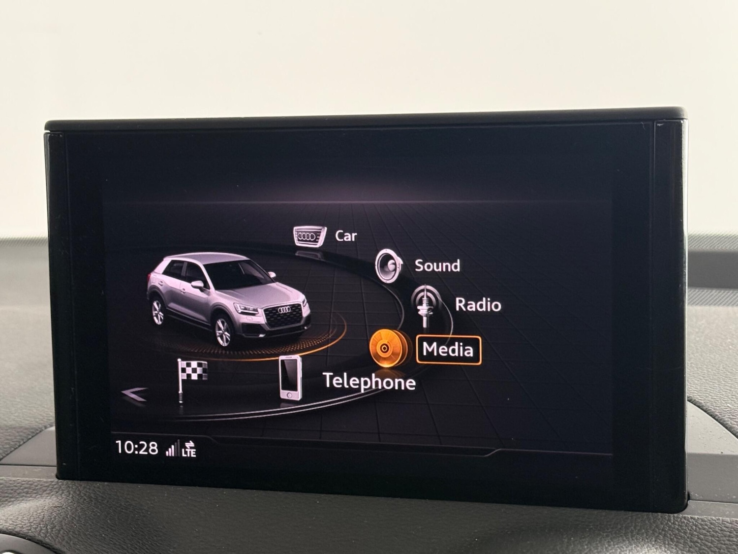 Used Audi Q2 2017 for sale - 77550811: Photo 23