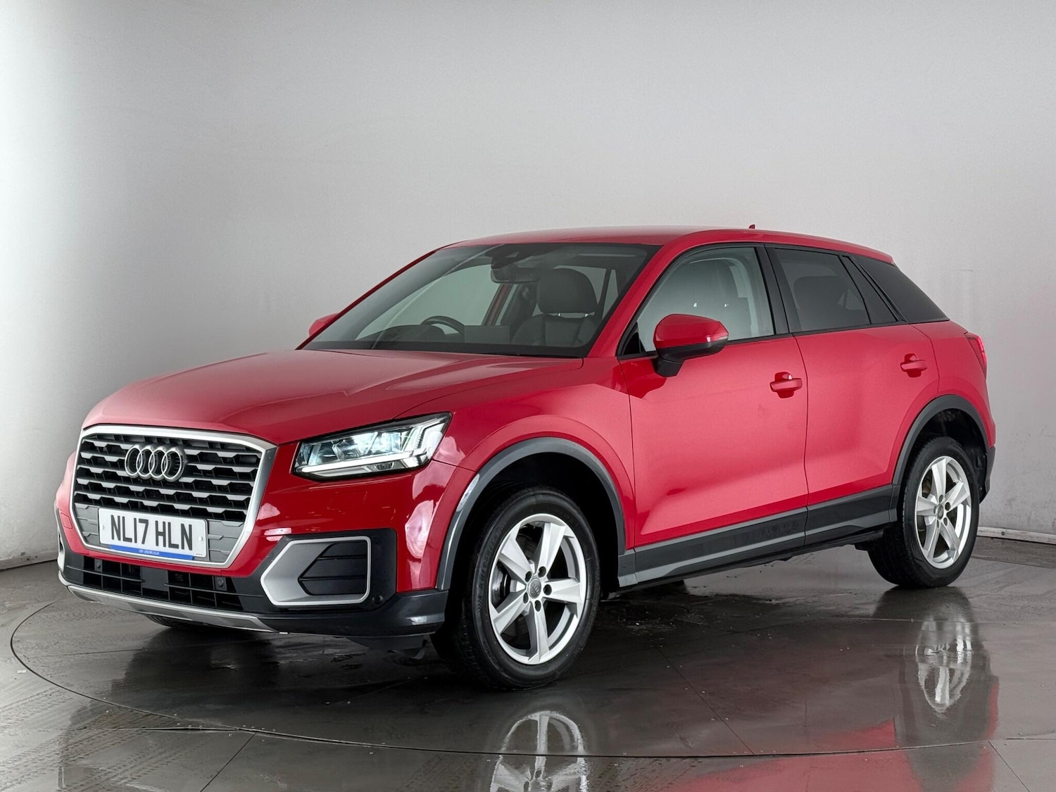 Used Audi Q2 2017 for sale - 77550811: Photo 3