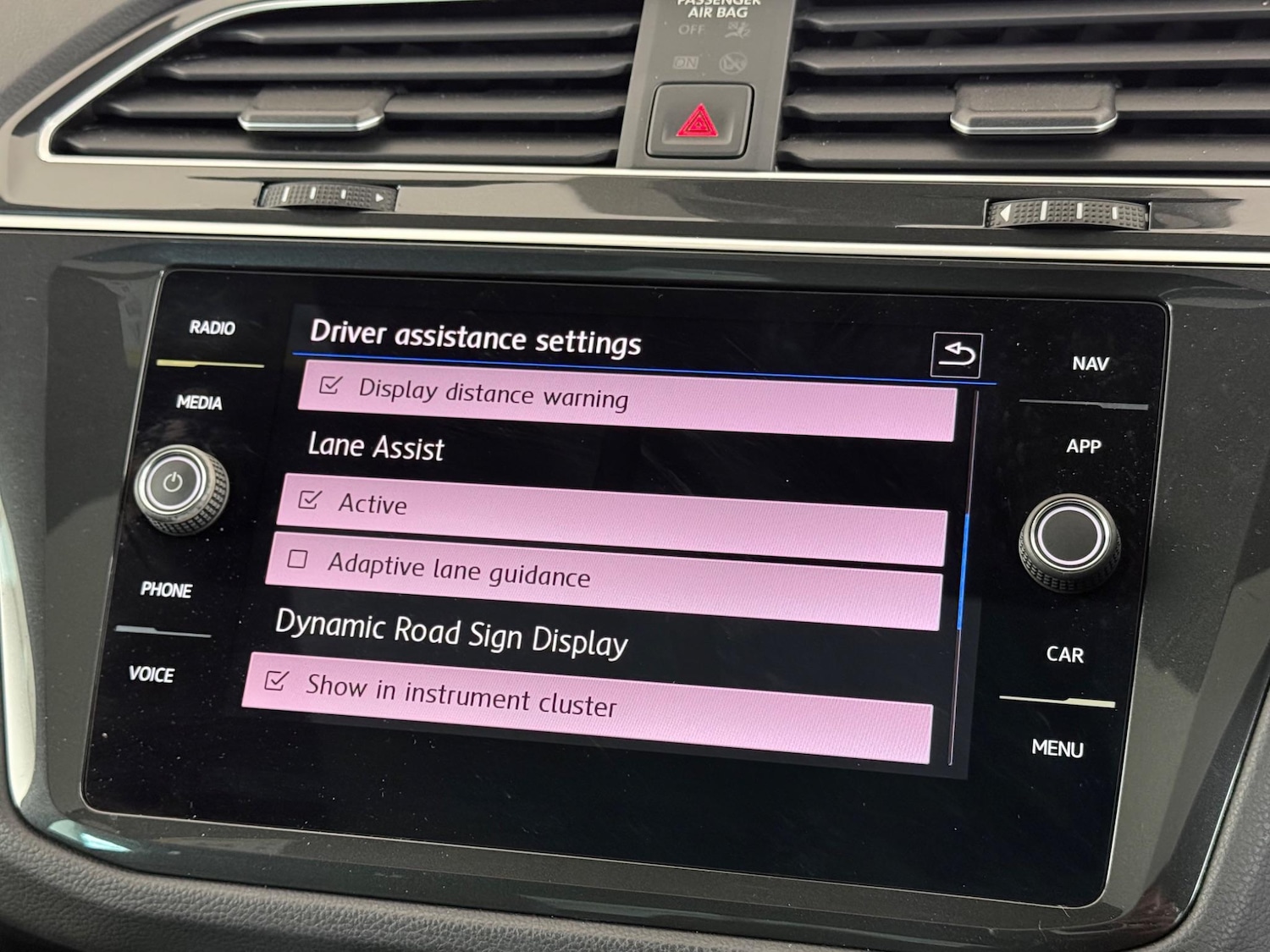 Used Volkswagen Tiguan 2020 for sale - 76468413: Photo 40