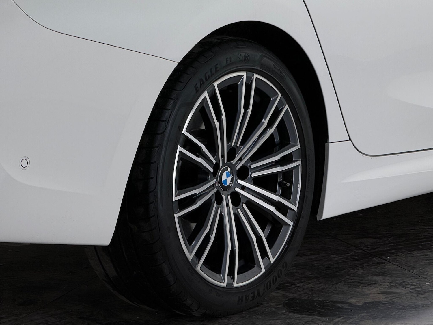 Used BMW 3 Series 2019 for sale - 77497597: Photo 9