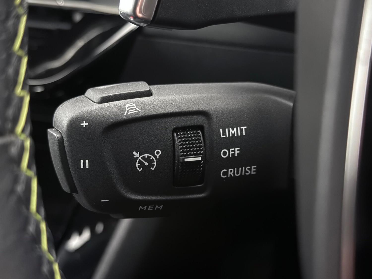 Used Peugeot 2008 2022 for sale - 77461074: Photo 22