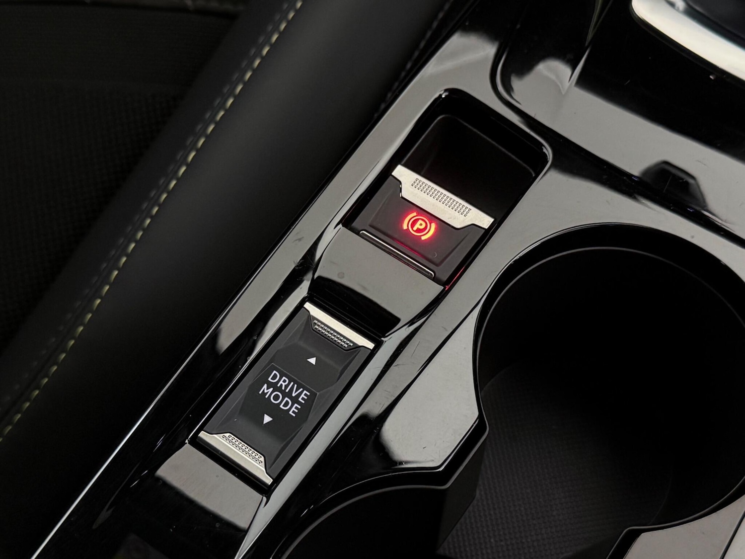 Used Peugeot 2008 2022 for sale - 77461074: Photo 33