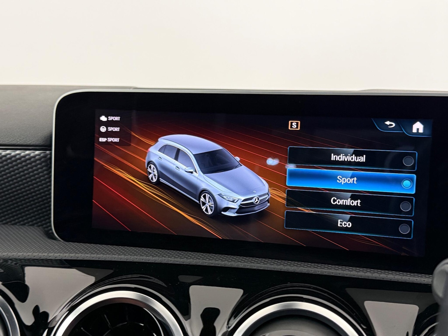 Used Mercedes-Benz A-Class 2020 for sale - 77180900: Photo 24