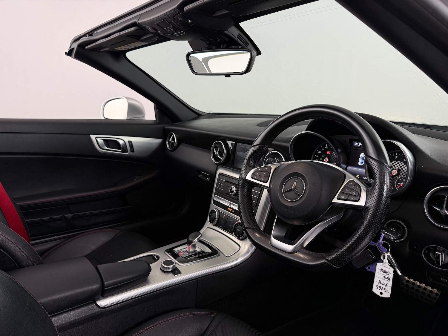 Used Mercedes-Benz SLC 2017 for sale - 77222727: Photo 10