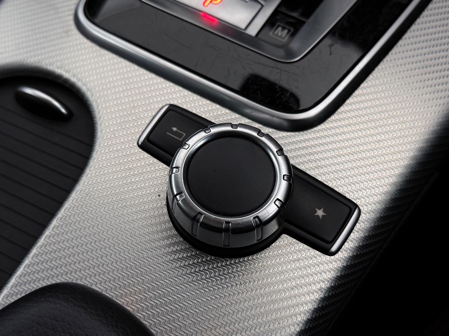 Used Mercedes-Benz SLC 2017 for sale - 77222727: Photo 28