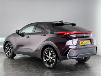 Used Toyota C-HR 2024 for sale - 77221643: Photo