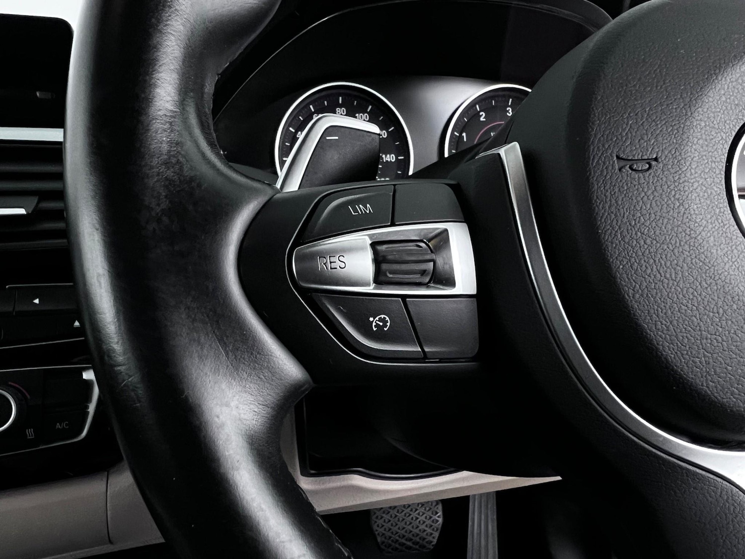 Used BMW 3 Series 2017 for sale - 77217030: Photo 26