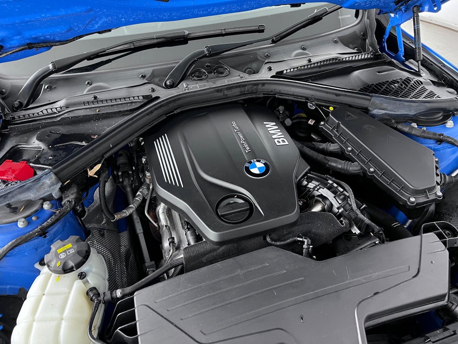 Used BMW 3 Series 2017 for sale - 77217030: Photo 9