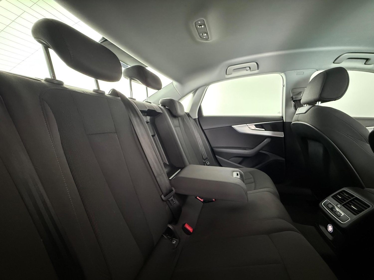 Used Audi A4 2016 for sale - 77181249: Photo 15