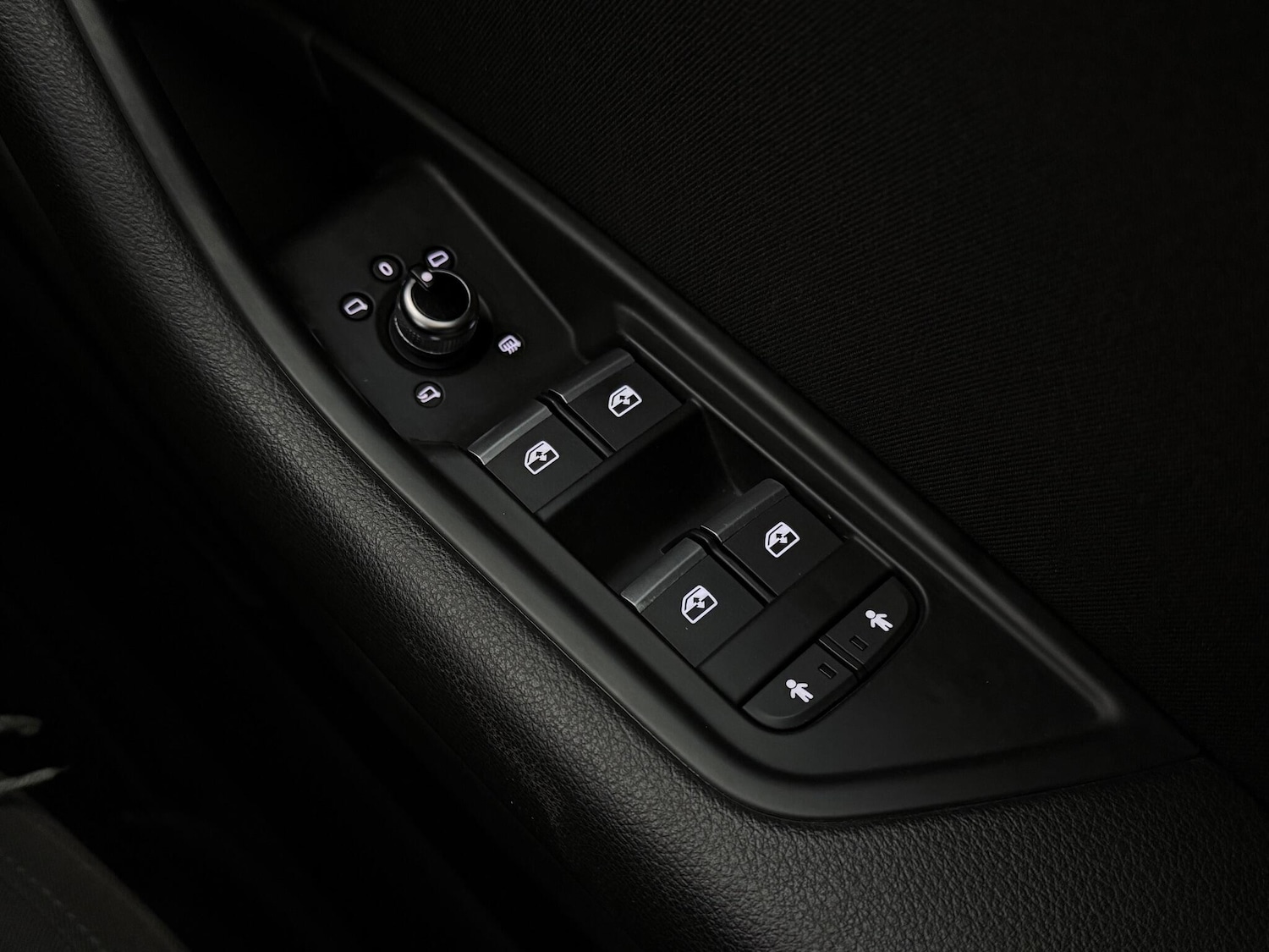 Used Audi A4 2016 for sale - 77181249: Photo 22